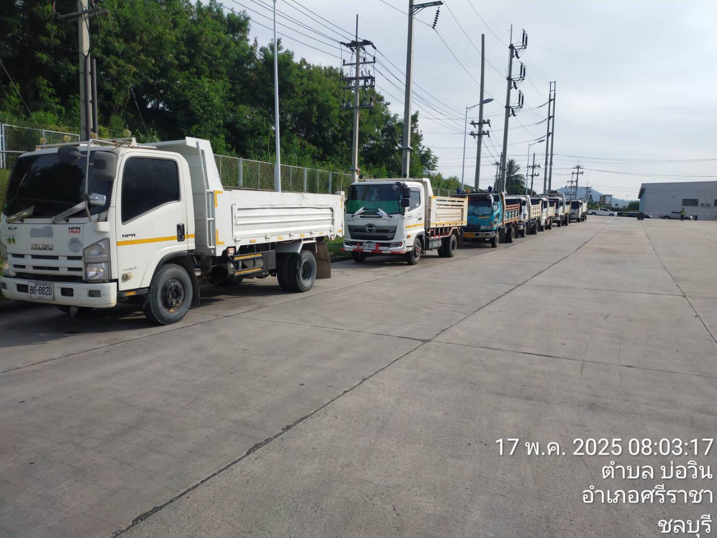 54 - https://วิวัฒน์แบคโฮ.com | ห้างหุ้นส่วนจำกัด วิวัฒน์ แบคโฮ แอนด์ เฮ้า เดโมลิชั่น - บริการ ให้เช่ารถแม็คโคร รถหกล้อ ทอยดิน ปรับหน้าดิน ถมที่ รื้อถอนสิ่งปลูกสร้าง ปรับหน้าดิน เคลียร์ริ่งป่า ขุดร่องสวน จำหน่าย หิน ดิน ทราย และบริการอื่นๆ ครบวงจร